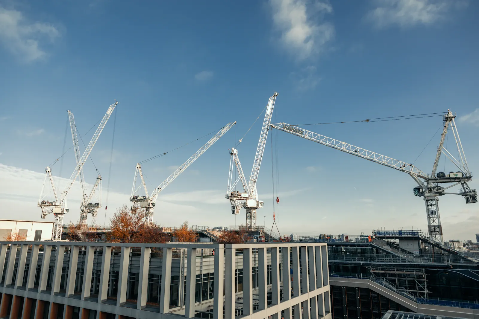 Tower cranes above a building under construction in London